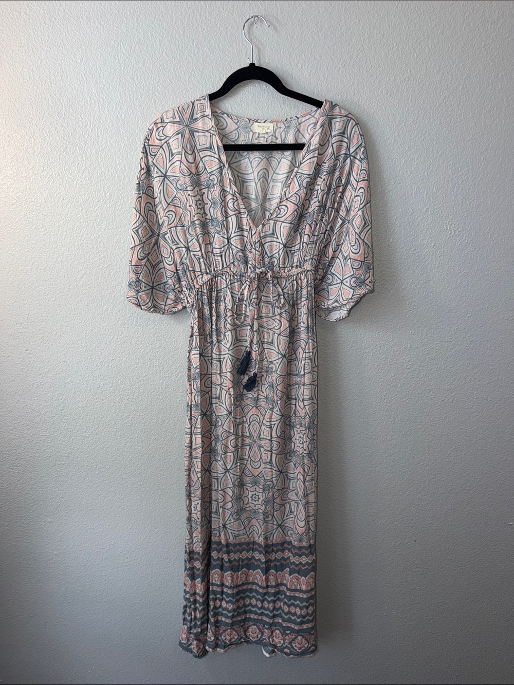 Boho Print V-Neck Maxi Dress in Blush and Gray